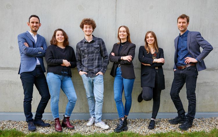 Être un collectif pour travailler sur des projets collectifs, Fair[e] ici ! décide de marquer son engagement en choisissant le modèle Scop.